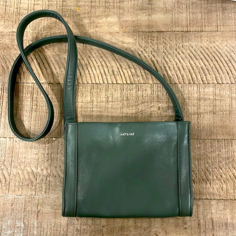Matt & Nat Crossbody